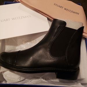 Stuart Weitzman Gobi ankle booties